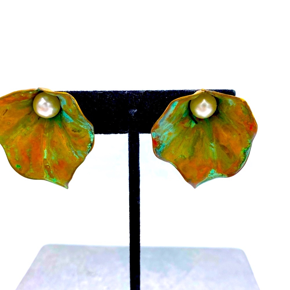 Elegant Leaf Design Brass With Patina And Faux Pearl Center Clip On Earrings Vtg